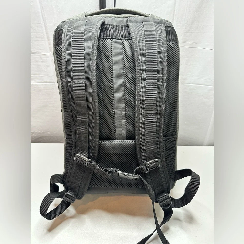 eBags EB2146-16 USB Travel Professional Slim Laptop Backpack Gray W/ Orange Int. - Picture 3 of 16